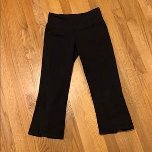 Lululemon Tadasena Slit Crop
